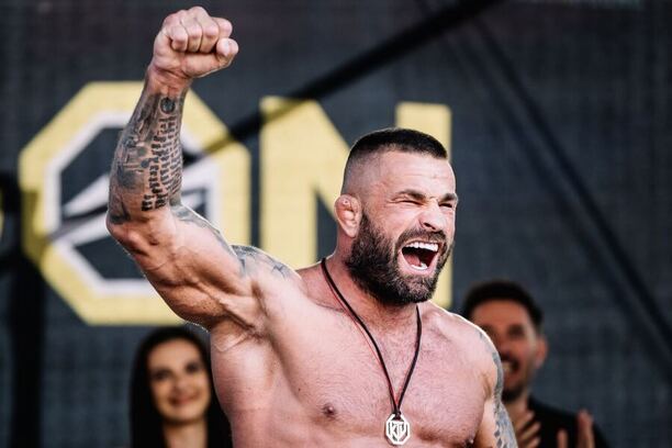 Karlos Vémola