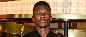 Israel Adesanya - šampión strednej váhy UFC Israel Adesanya - šampión strednej váhy UFC