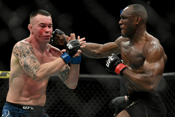 Kamaru Usman (vpravo) vs. Colby Covington