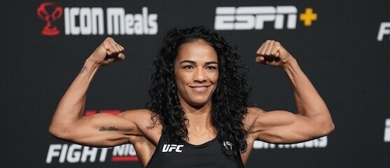 Viviane Araújo (UFC)