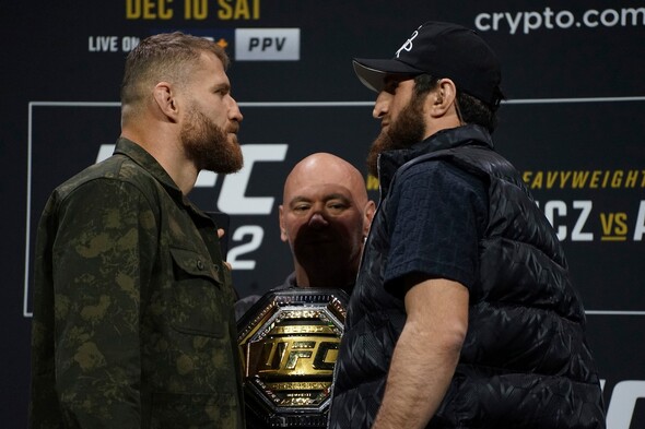 Jan Blachowicz vs. Magomed Ankalaev (UFC 282)