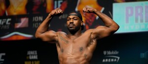 Jon Jones (váženie pred UFC 285) Jon Jones (váženie pred UFC 285)