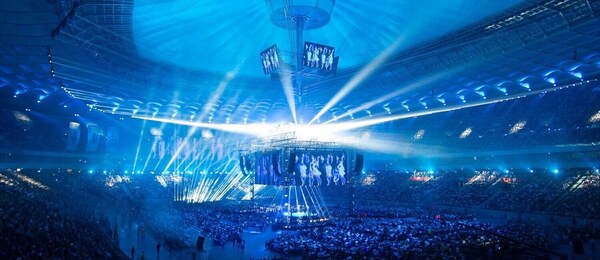 KSW 83: Colosseum 2 (Národný štadión)