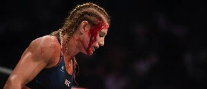 Krvavá Manon Fiorot (UFC) Krvavá Manon Fiorot (UFC)