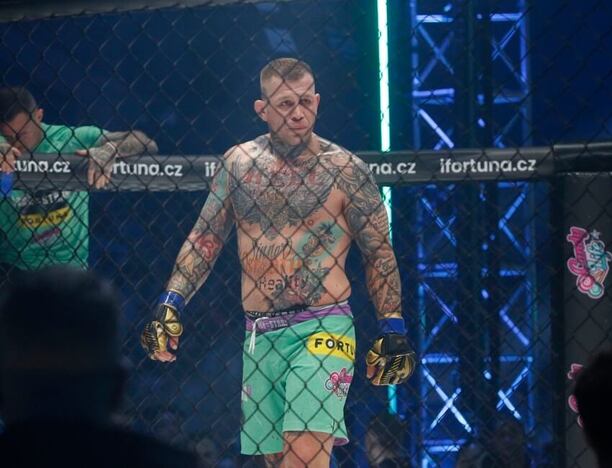 Mikulášek vs Jandejsek Clash of the Stars 8