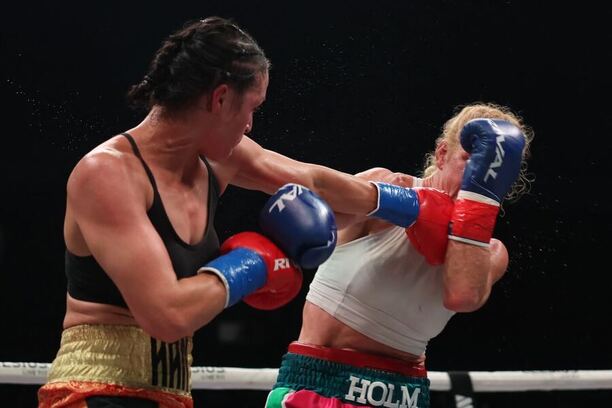 Stephanie Han vs. Holly Holm