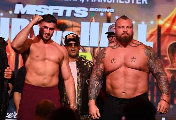 Tommy Fury a Eddie Hall