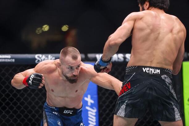Ľudovít Klein (vs. Tofiq Musayev)